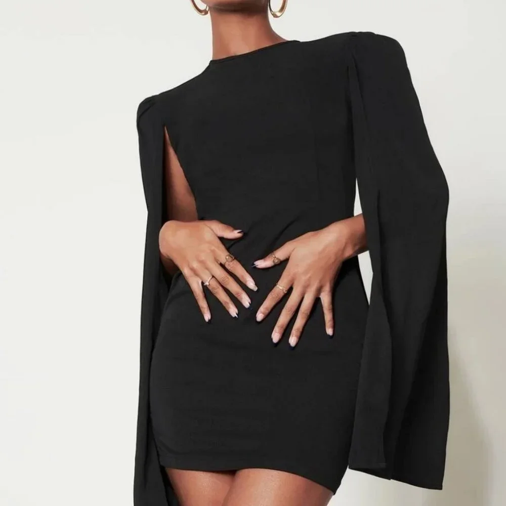 Black Open Back Zip Up Cloak Sleeve Mini Dress - Picture 5 of 6